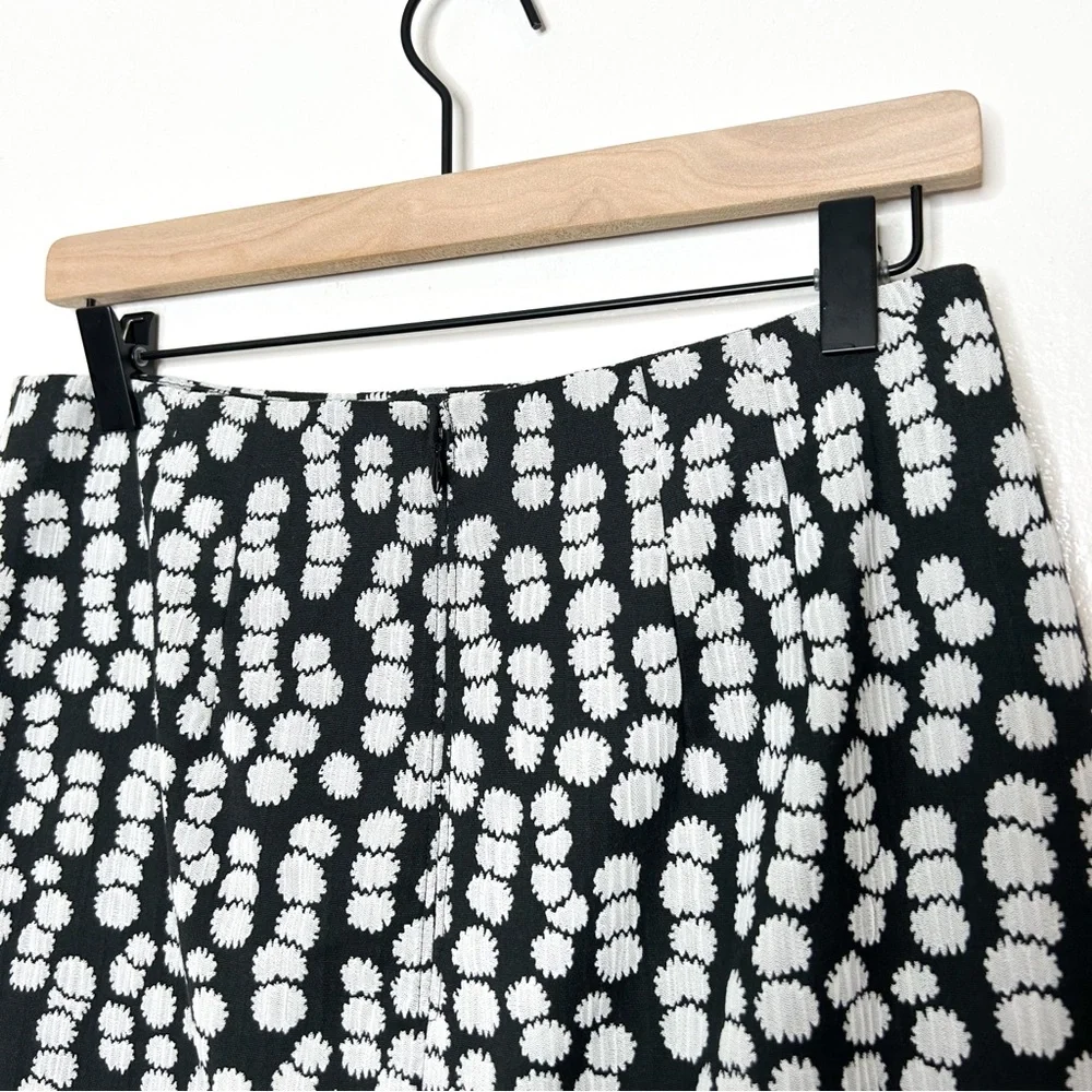 Ann Taylor Textured Knit Black White Business‎ Casual Career Pencil Skirt 4
